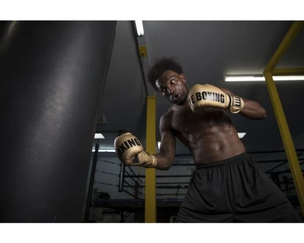 TITLE Gold Series Select Training Gloves 6 TITLE Gold Series Select Training Gloves - Image 4