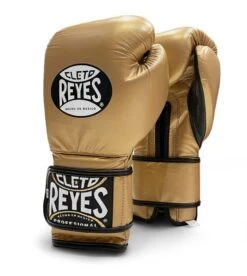 Cleto Reyes Velcro Sparring Boxing Gloves -Venu Boxing Shop cleto velcro gold 4