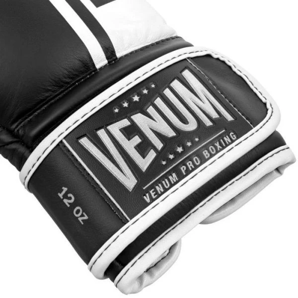 Venum Shield Boxing Gloves - Velcro 6 Venum Shield Boxing Gloves - Velcro - Image 4
