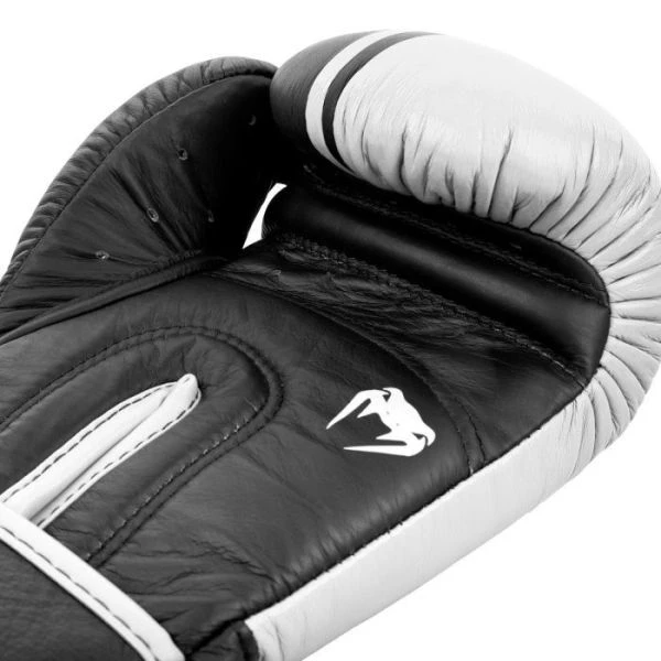 Venum Shield Boxing Gloves - Velcro 5 Venum Shield Boxing Gloves - Velcro - Image 3