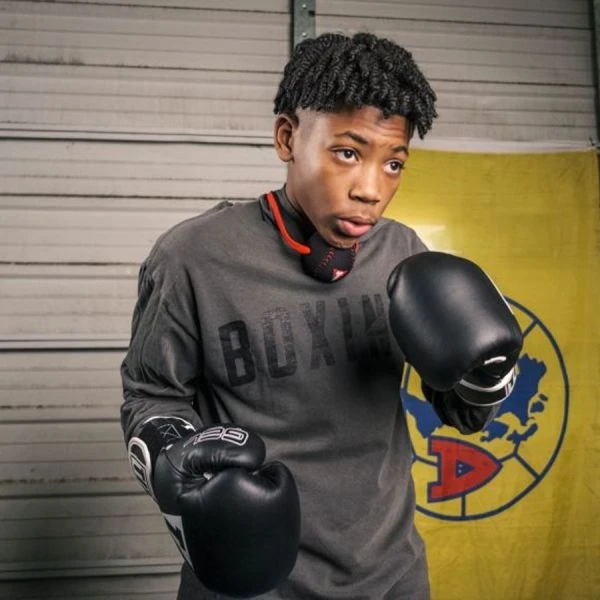 TITLE Chin Down Boxing Trainer 4 TITLE Chin Down Boxing Trainer - Image 2